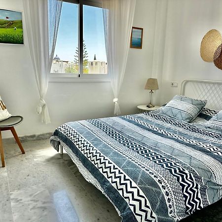 Bright Apartment 300M From The Beach Sitio de Calahonda Εξωτερικό φωτογραφία