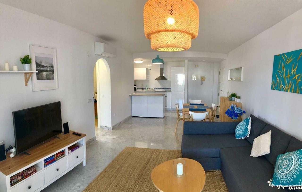Bright Apartment 300M From The Beach Sitio de Calahonda Εξωτερικό φωτογραφία
