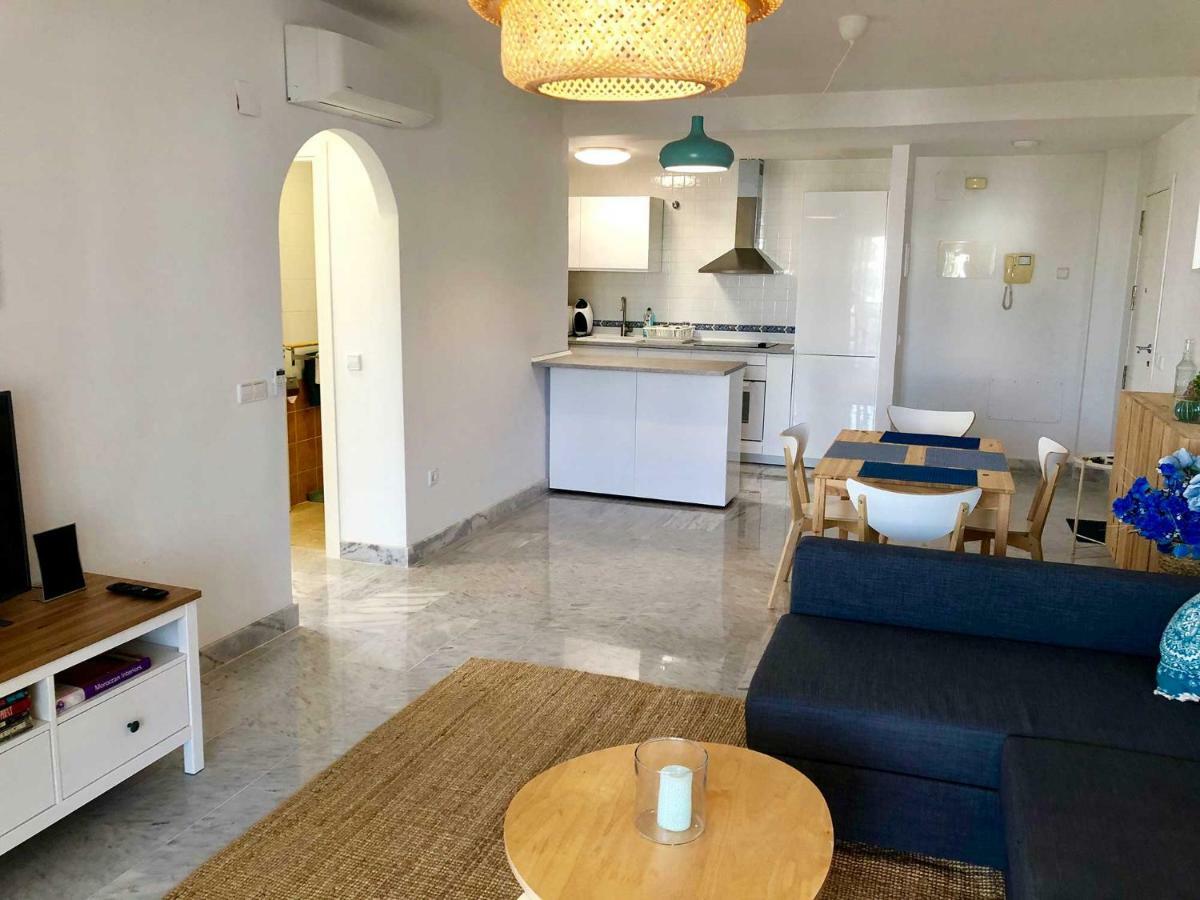 Bright Apartment 300M From The Beach Sitio de Calahonda Εξωτερικό φωτογραφία